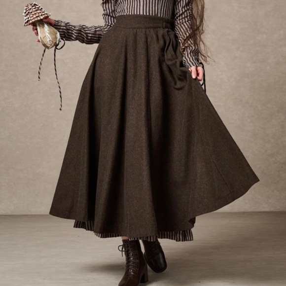 LINENNAIVE WOOL MIDI SKIRT BROWN - XL - Similar to Son De Flor - Picture 2 of 4